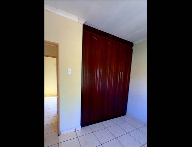 2 BEDROOM APARTMENT FOR SALE IN ANNADALE